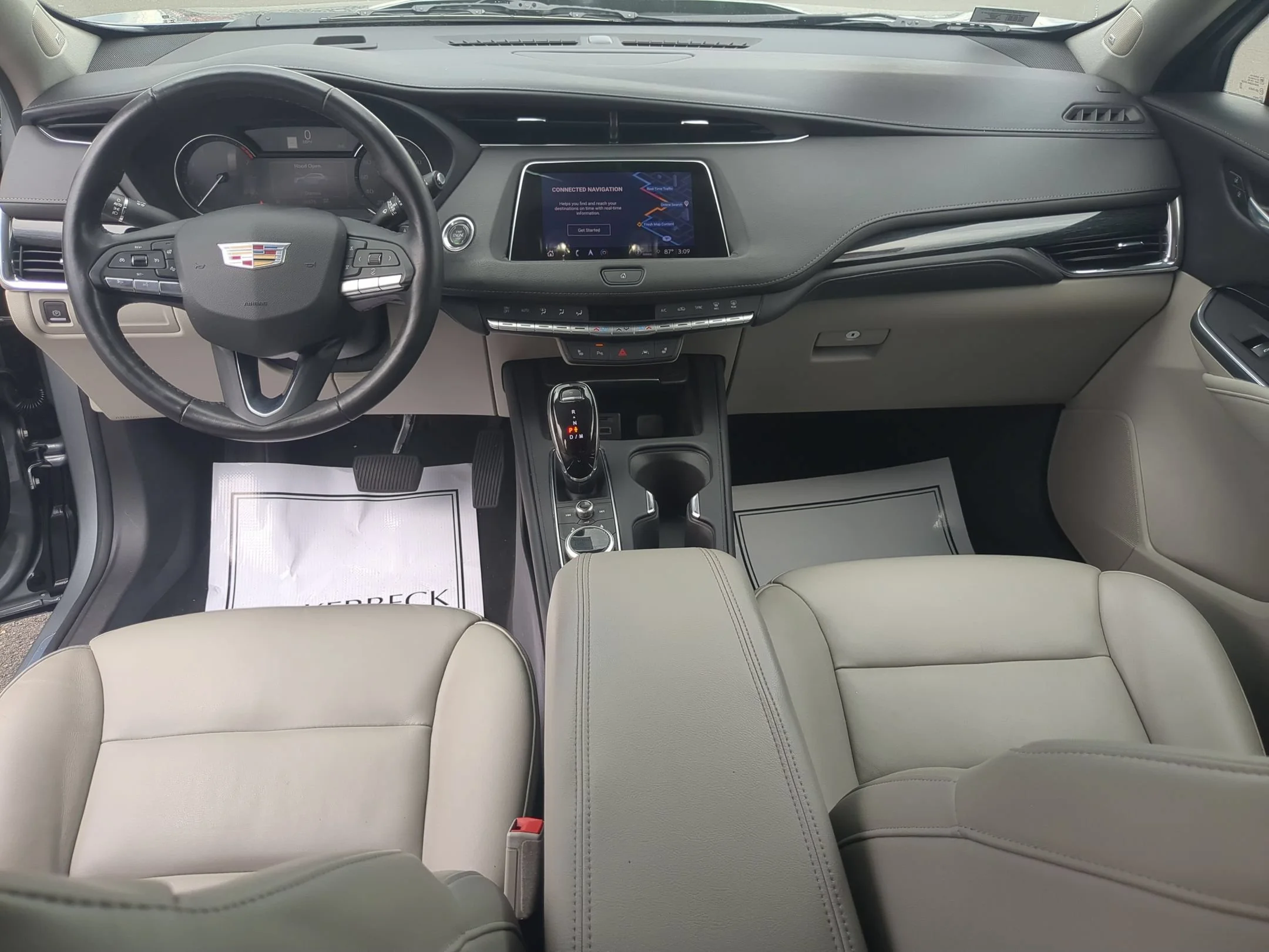 2023 Cadillac XT4 Premium Luxury - Photo 19
