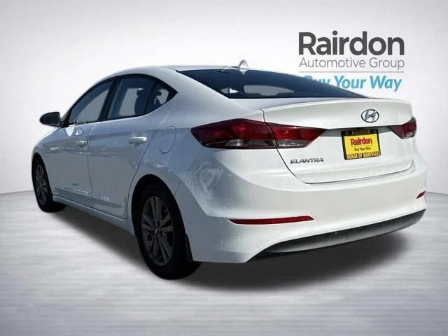 Used 2018 Quartz White Pearl Hyundai SEL image 5