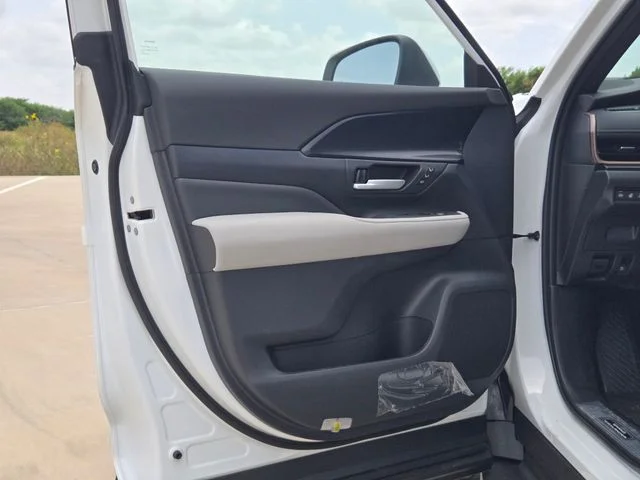 New 2026 Wind Chill Pearl Toyota Hybrid MAX Platinum image 17