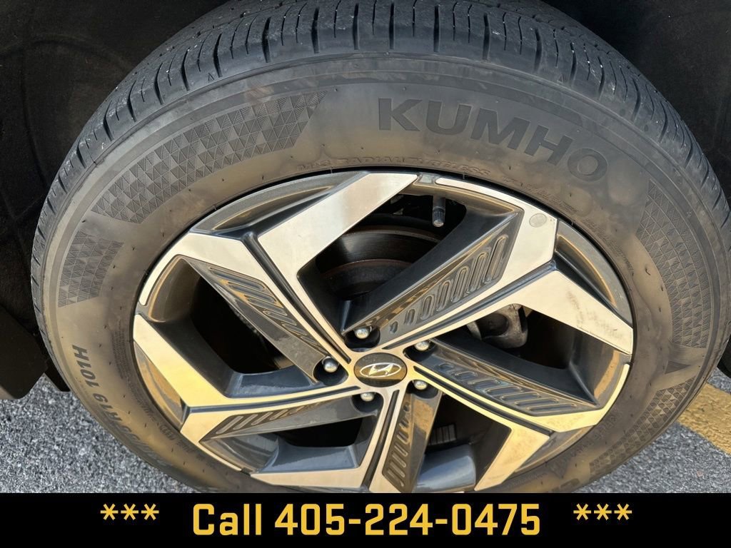 Used 2024  Hyundai Limited image 21