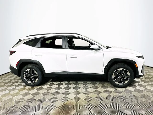 New 2026 Hyundai TUCSON SEL