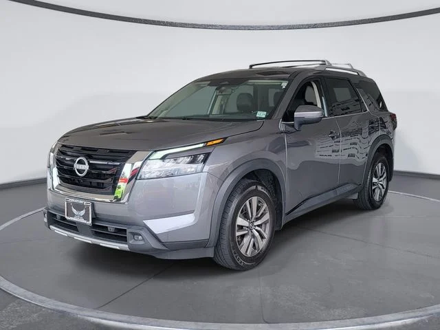 Certified Used 2024 Gray Nissan SL image 4