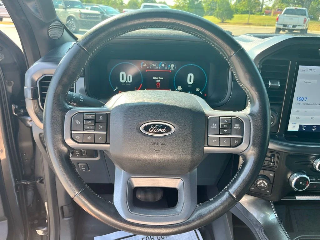 Used 2023 Gray Ford Lariat image 15