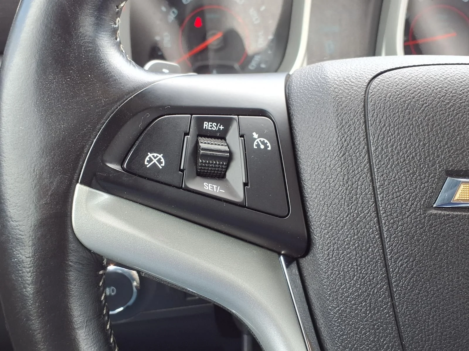 Used 2015 Black Chevrolet 1LT image 22