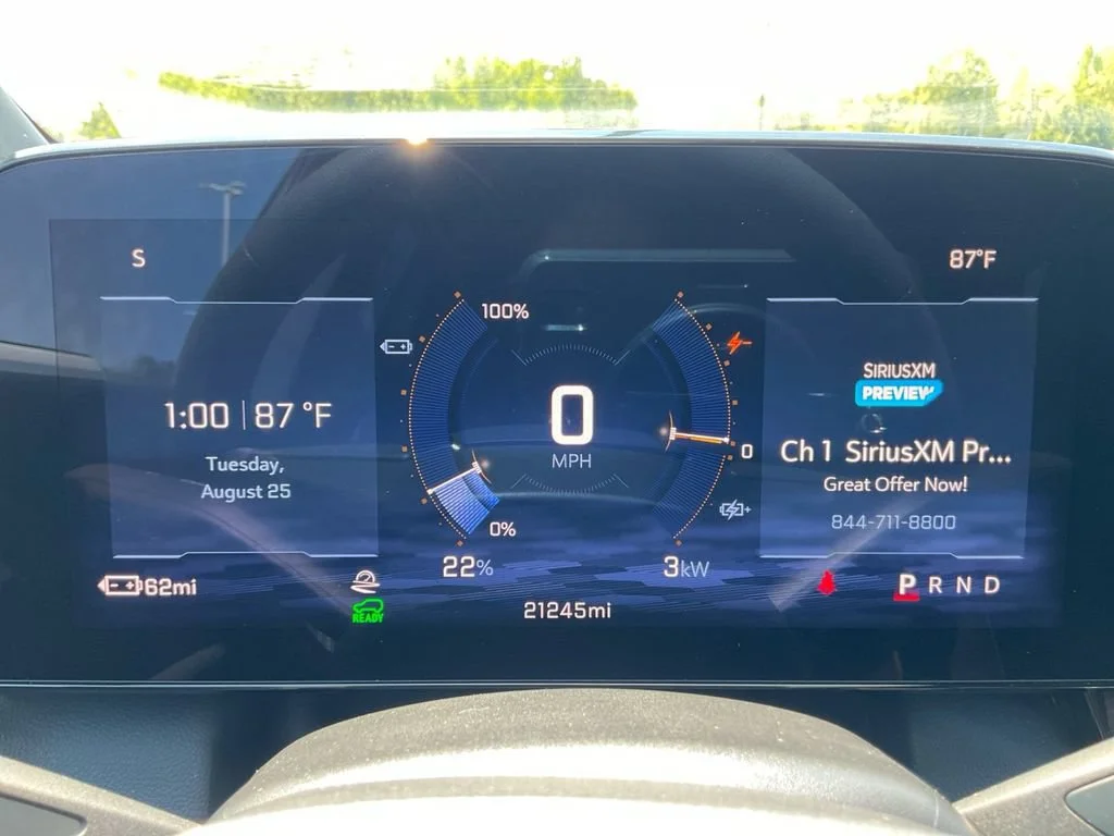 Used 2025 Black Chevrolet LT image 18