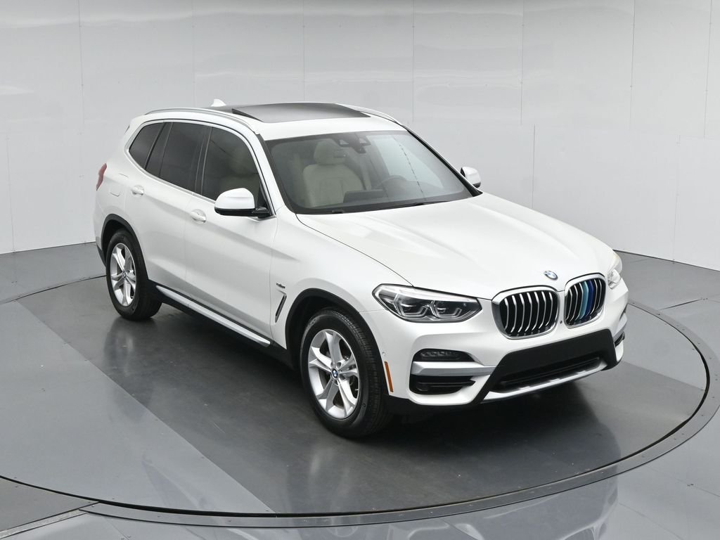 Certified Used 2020 White BMW sDrive30i image 40