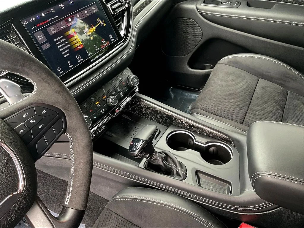 Used 2026 Vapor Gray Dodge SRT Hellcat image 18