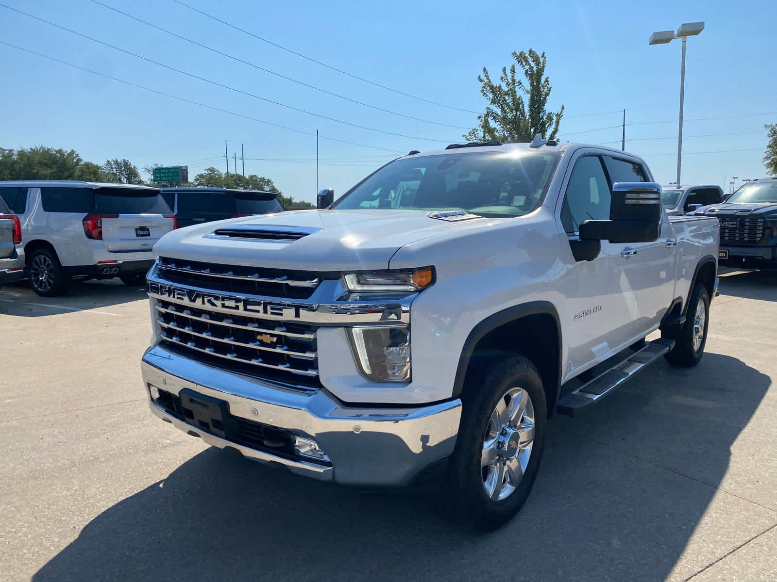 Used 2021 GMC Sierra 1500 AT4 with VIN 1GTU9EET7MZ415308 for sale in Kansas City
