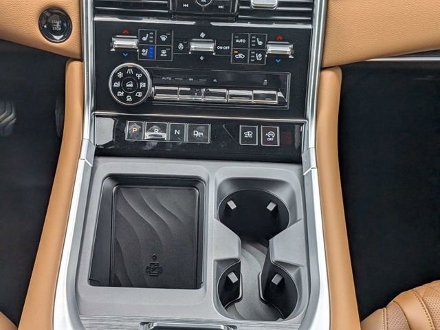 New 2026 Everest White TriCoat Nissan Platinum Reserve image 18