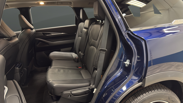 Used 2024 Blue INFINITI LUXE image 22