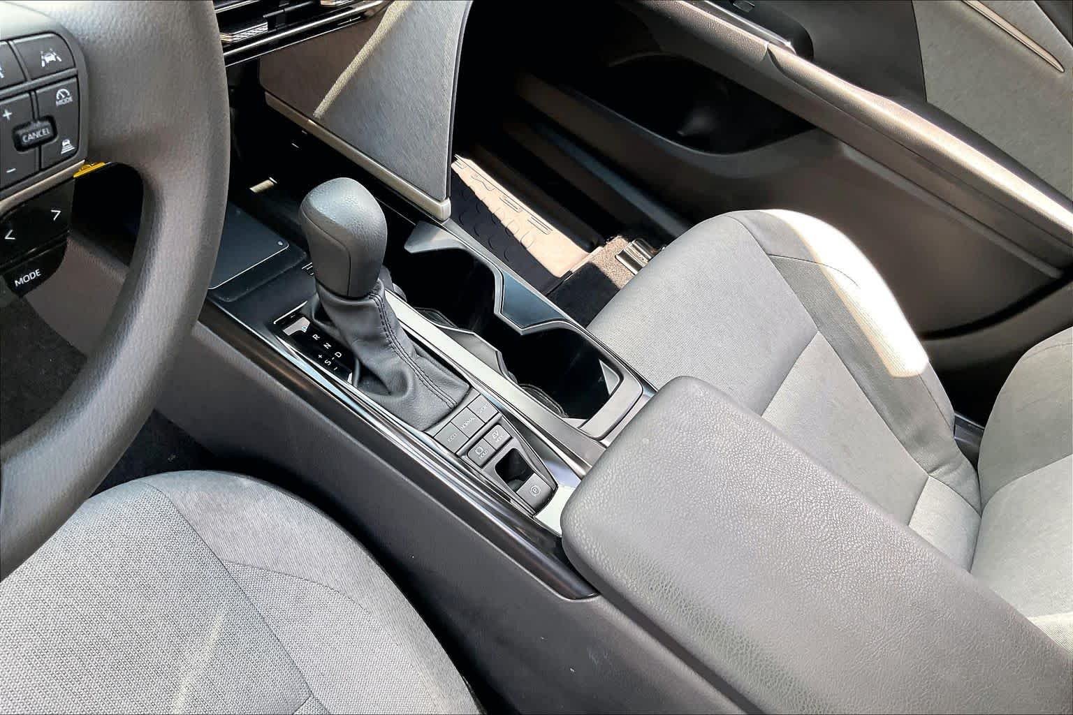 Used 2026 Ocean Gem Toyota LE image 16