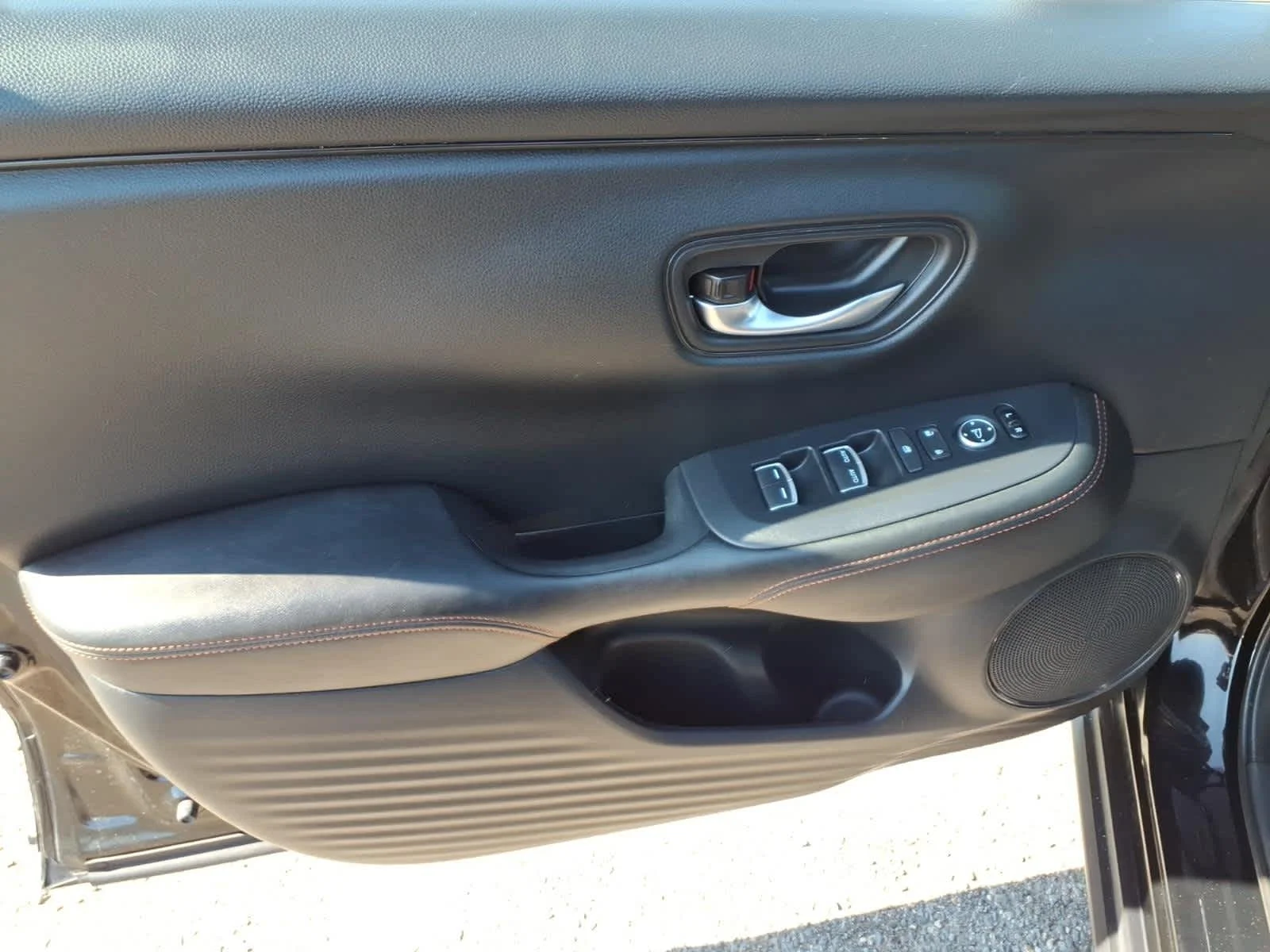 2025 Honda HR-V Sport - Photo 15