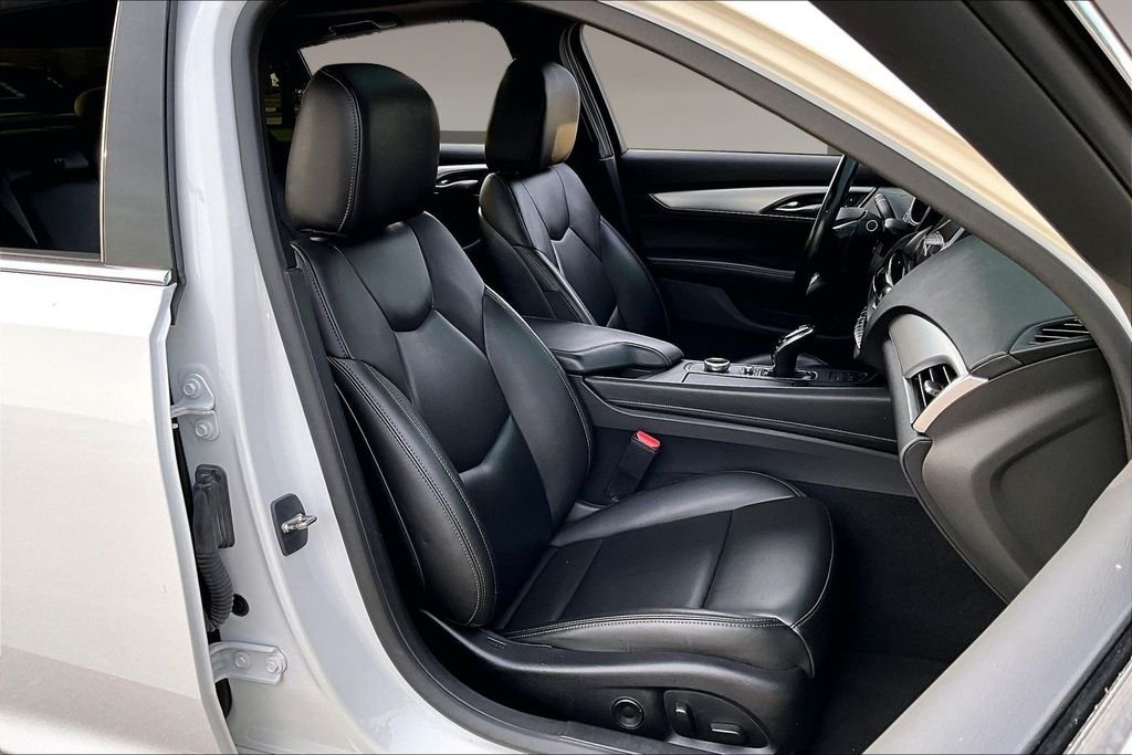 Used 2024 White Cadillac Luxury image 7