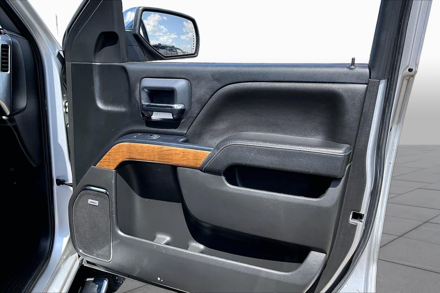 Used 2018 Silver Ice Metallic Chevrolet LTZ image 21