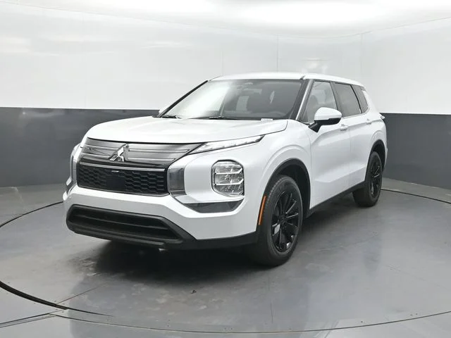 New 2026 White Mitsubishi ES 1.5T 2WD image 2