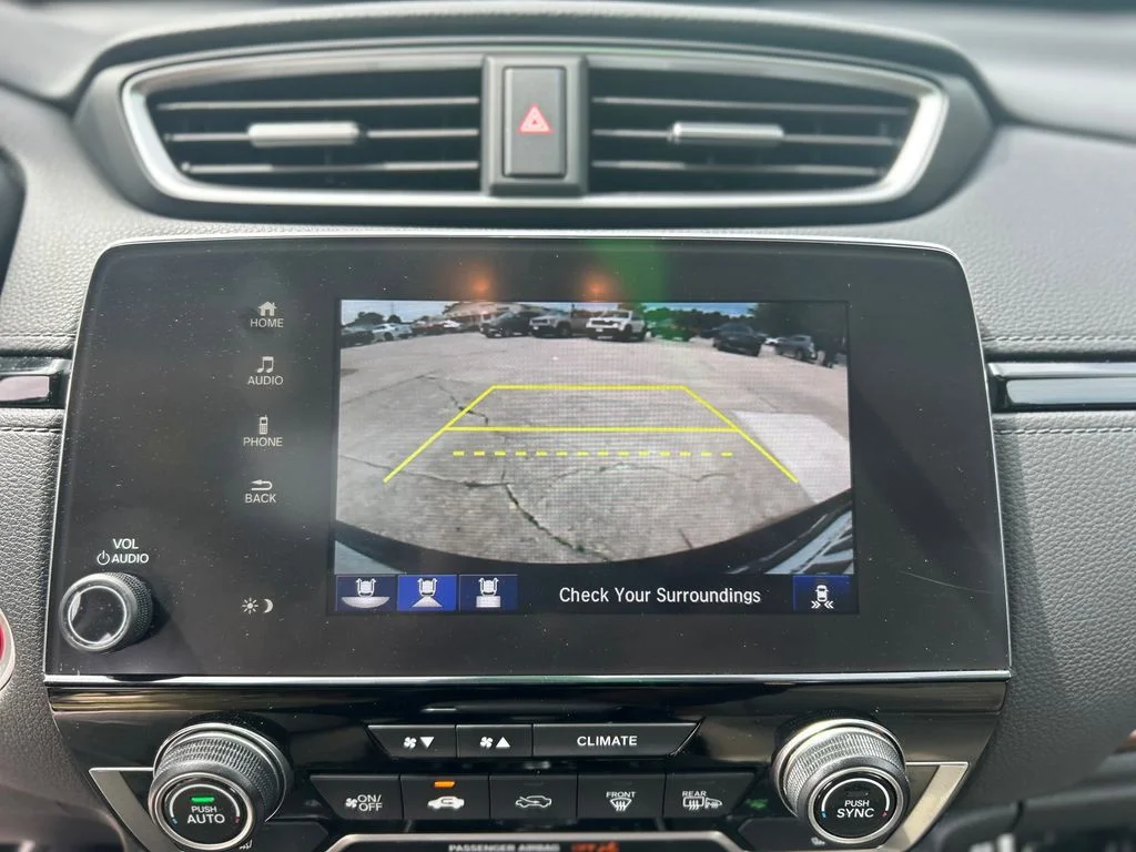 Used 2018 White Honda EX image 12