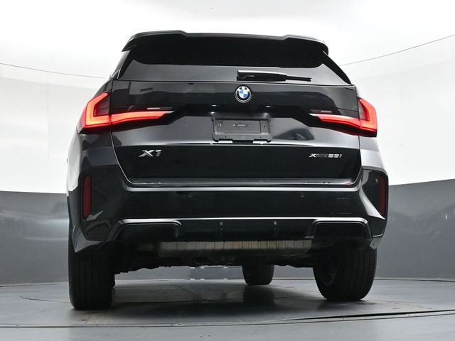 Used 2026 Black BMW xDrive28i image 30