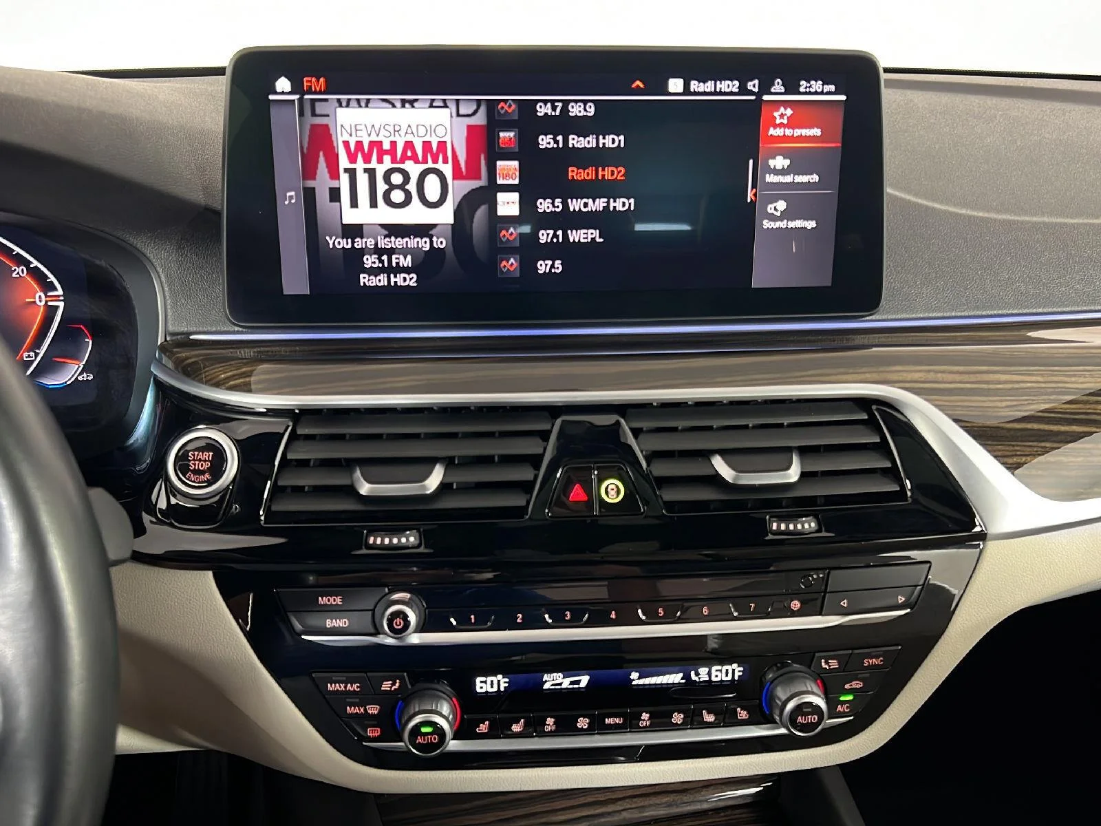Used 2022 Dark Graphite Metallic BMW 540i xDrive image 19