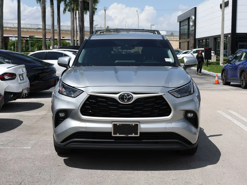 Used 2024 Silver Toyota LE image 3