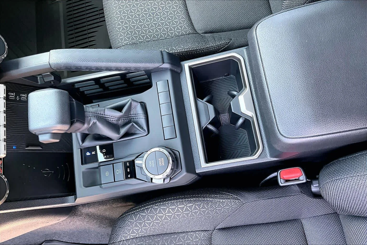 New 2026 Underground Toyota SR5 image 7