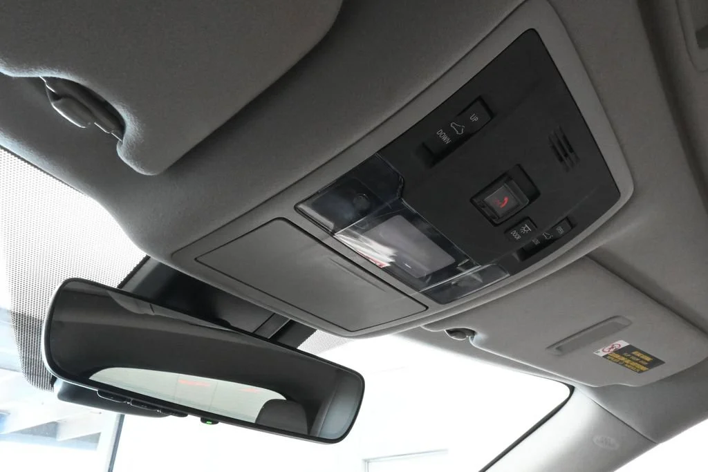 Used 2020 Green Pearl Lexus 350 image 27