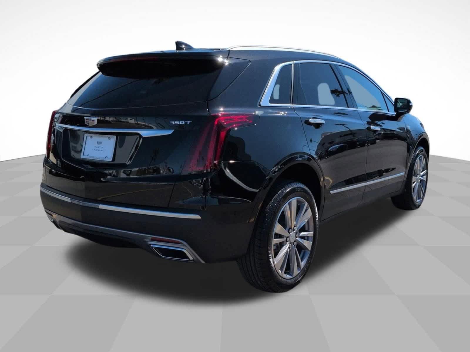 2026 Cadillac XT5 Premium Luxury - Photo 5