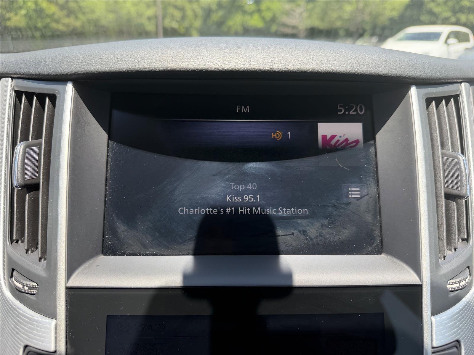 Used 2023 Grand Blue INFINITI LUXE image 6