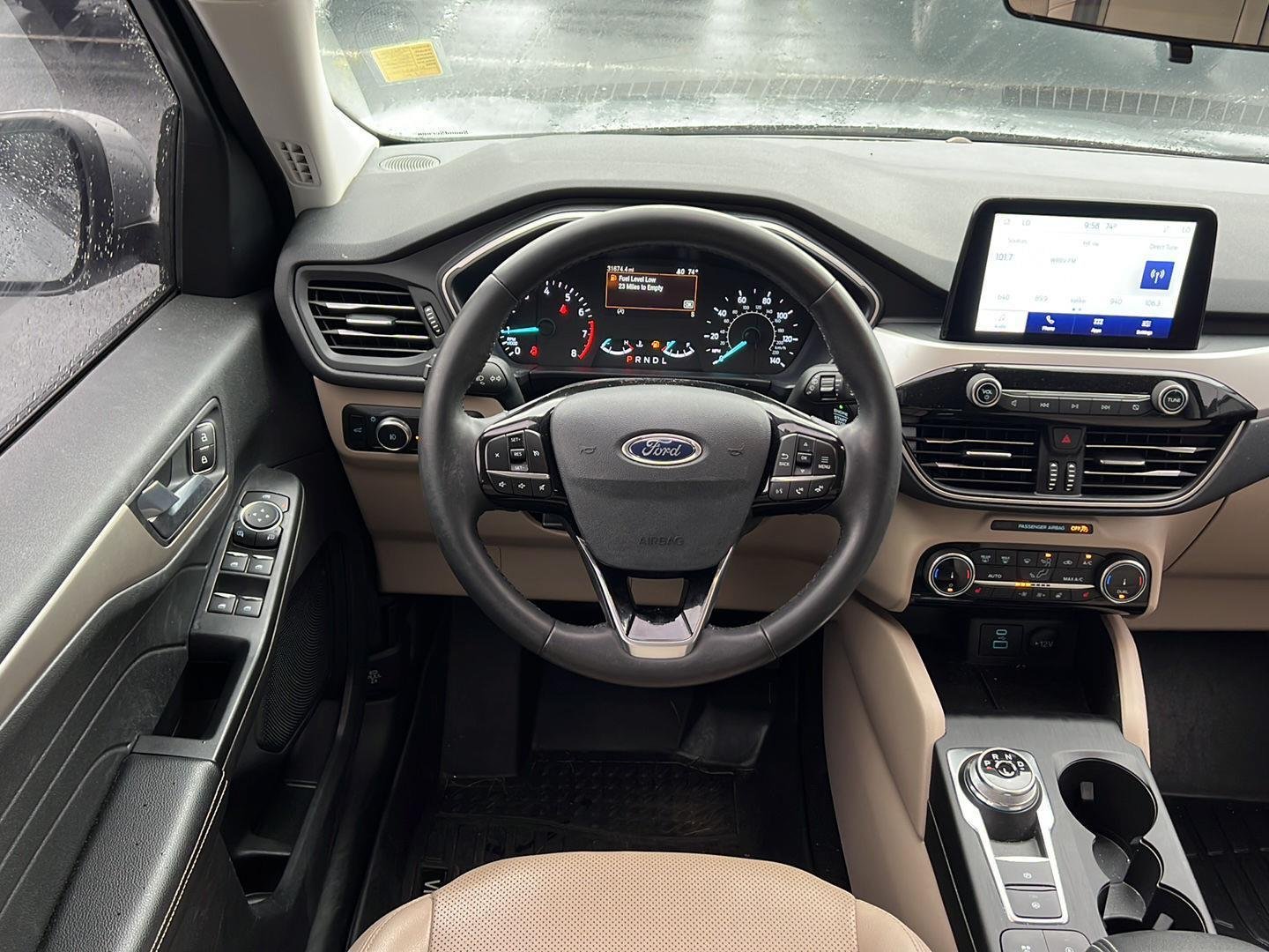 Used 2022 Iconic Silver Ford SEL image 8