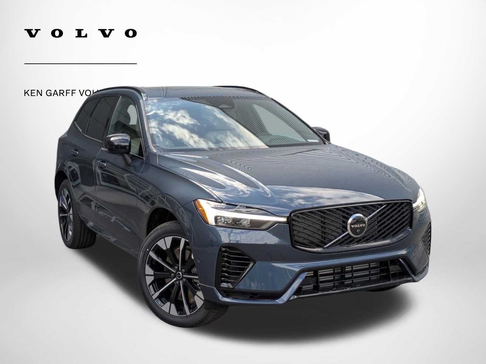 2026 Volvo XC60 T8 Plus Dark AWD's photo