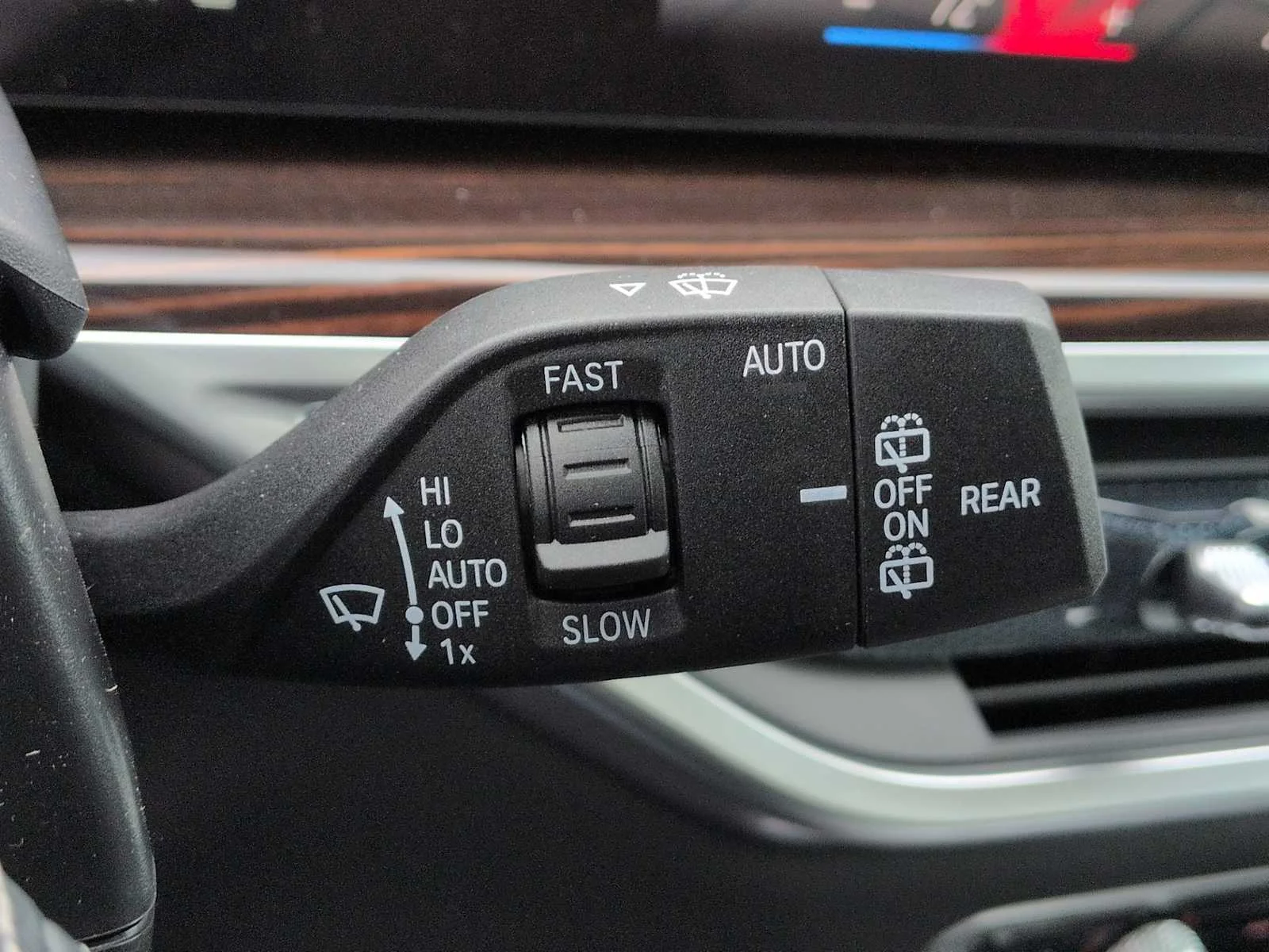 Used 2026 Black Sapphire Metallic BMW xDrive50e image 26