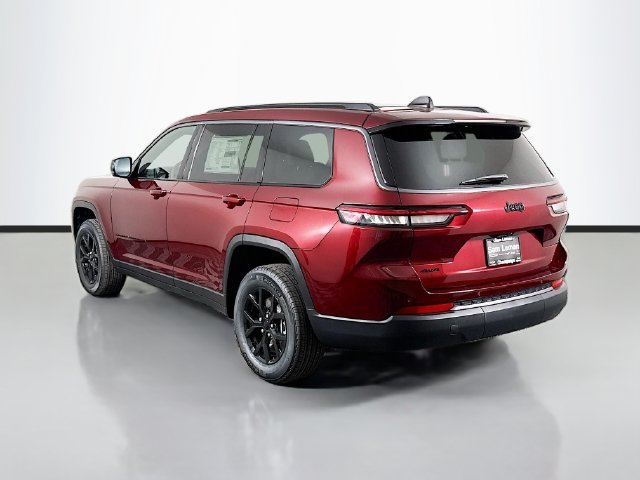 New 2026 Velvet Red Pearl-Coat Exterior Paint Jeep Altitude image 5