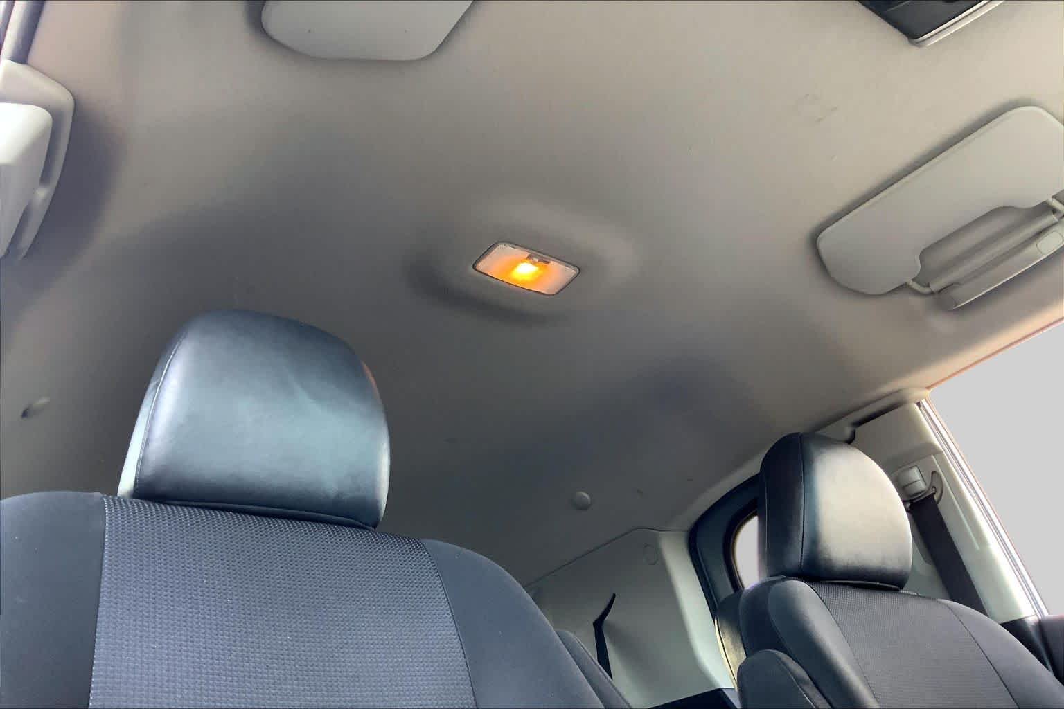 Used 2014 Cement Toyota  image 14