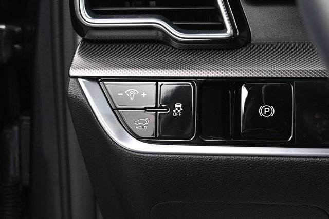 Used 2025 Gravity Gray Kia SX image 13