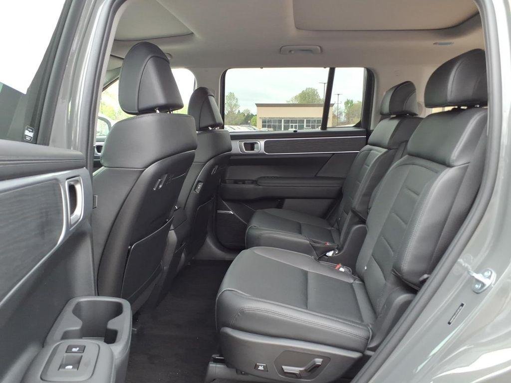 New 2026 Gray Hyundai Limited FWD image 11