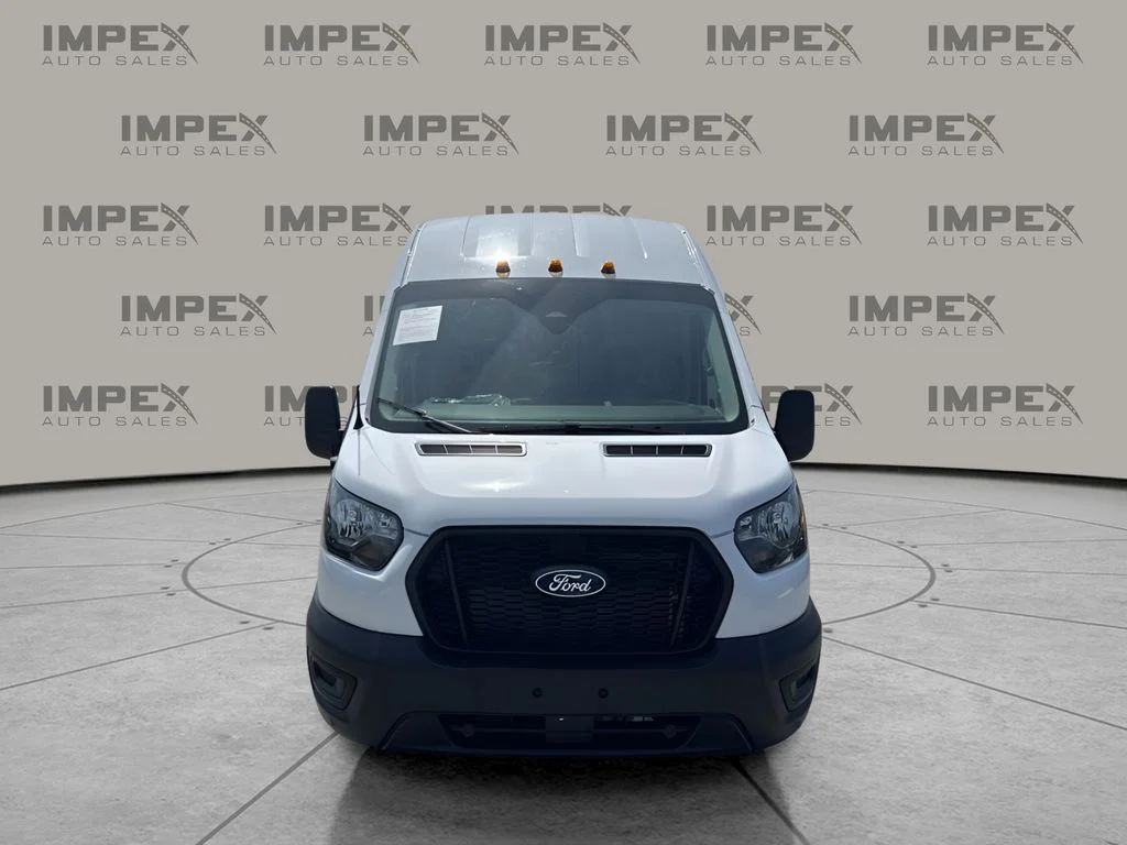 Used 2026 White Ford Base image 8