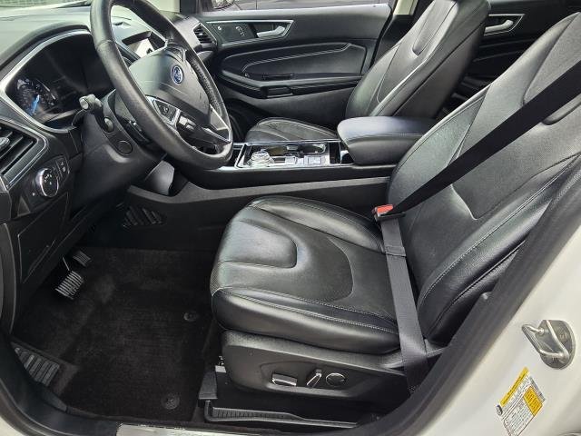 Used 2019 White Platinum Tri-Coat Metallic FORD TITANIUM image 9