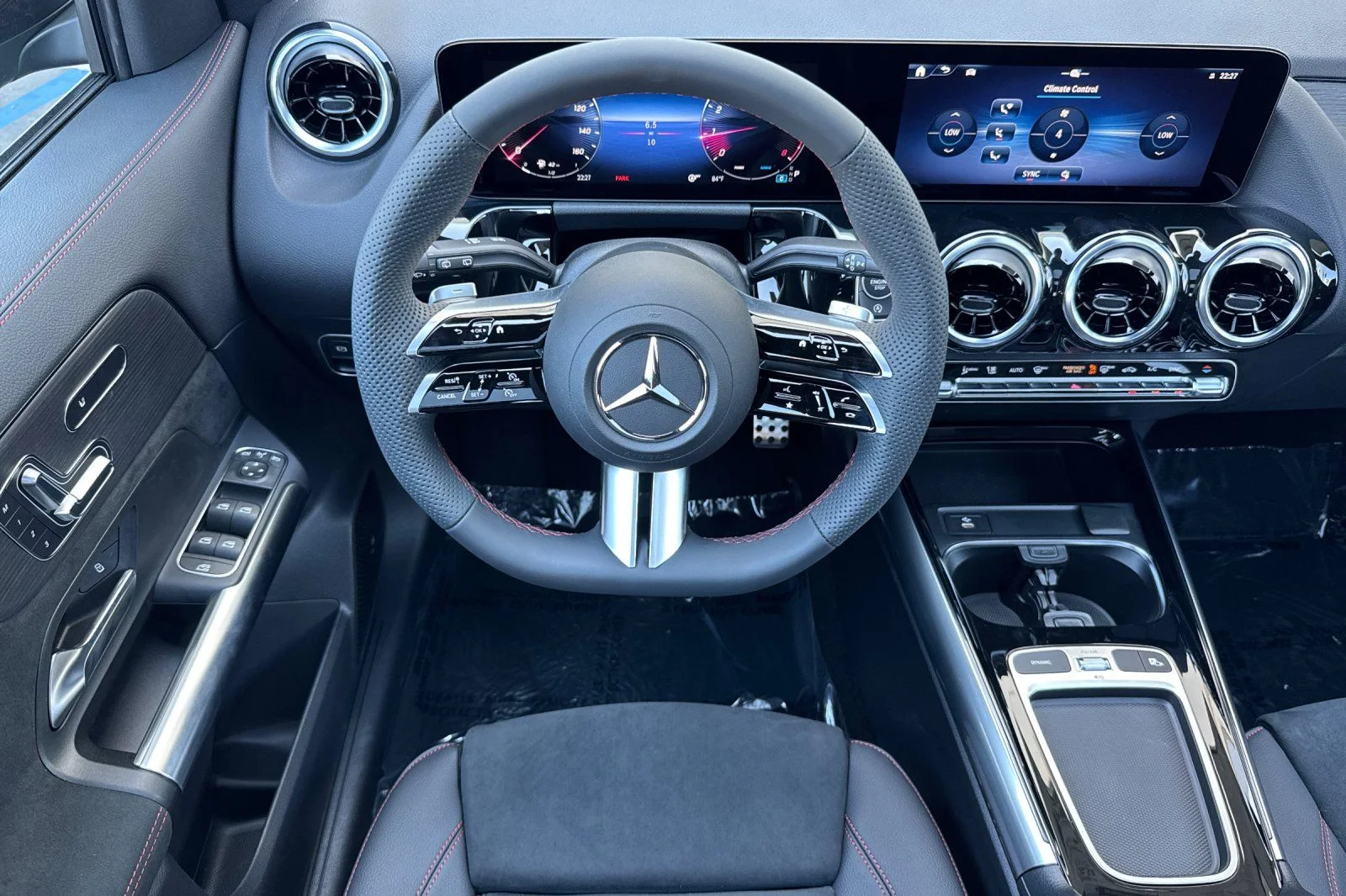 New 2026 Black Mercedes-Benz GLA 250 image 12