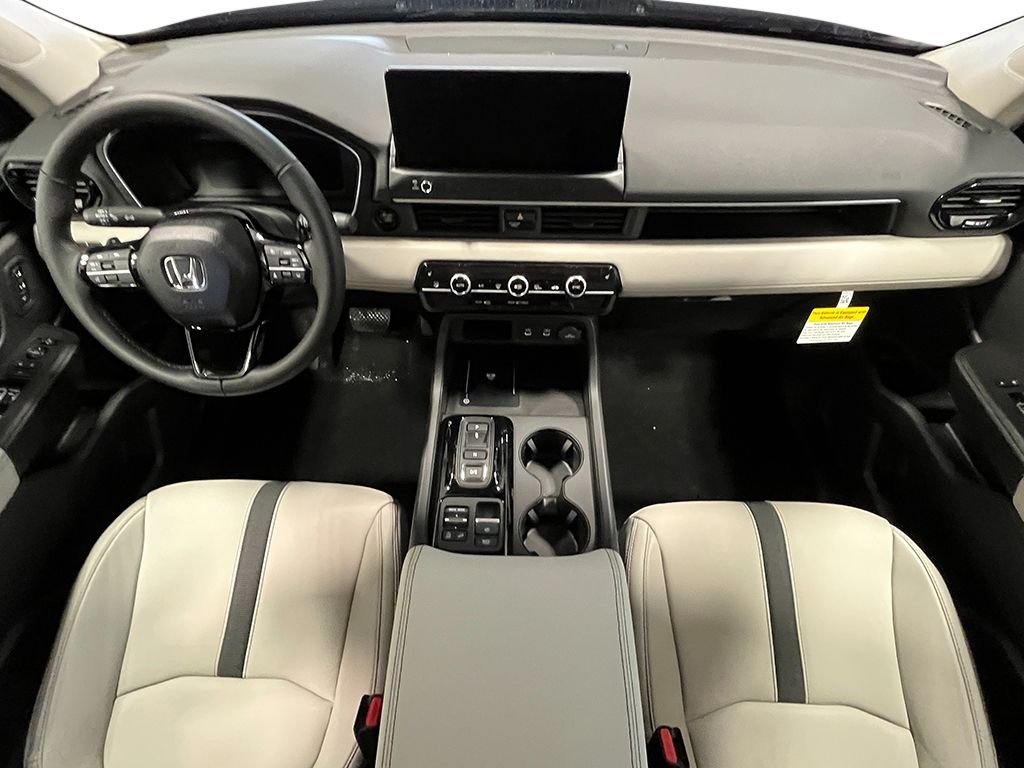 New 2026 Obsidian Blue Pearl Honda RTL image 24