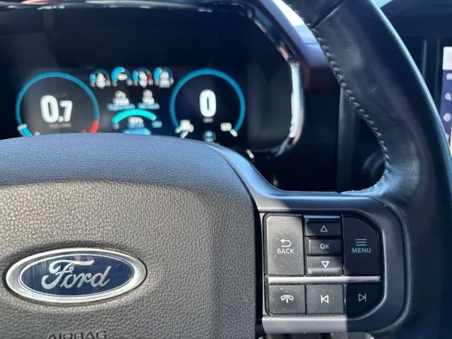 Used 2023 Black Ford LARIAT image 27