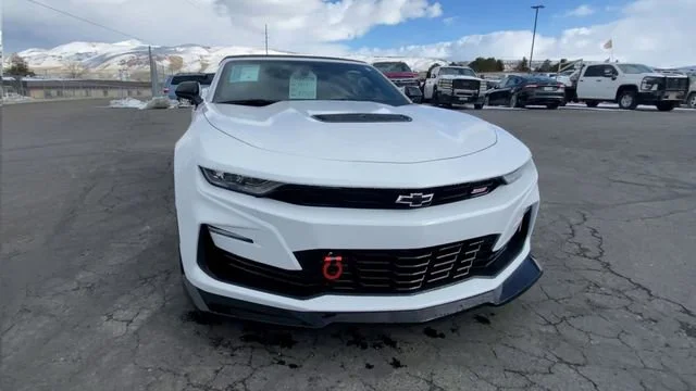Used 2023 Summit White Chevrolet 2SS image 3
