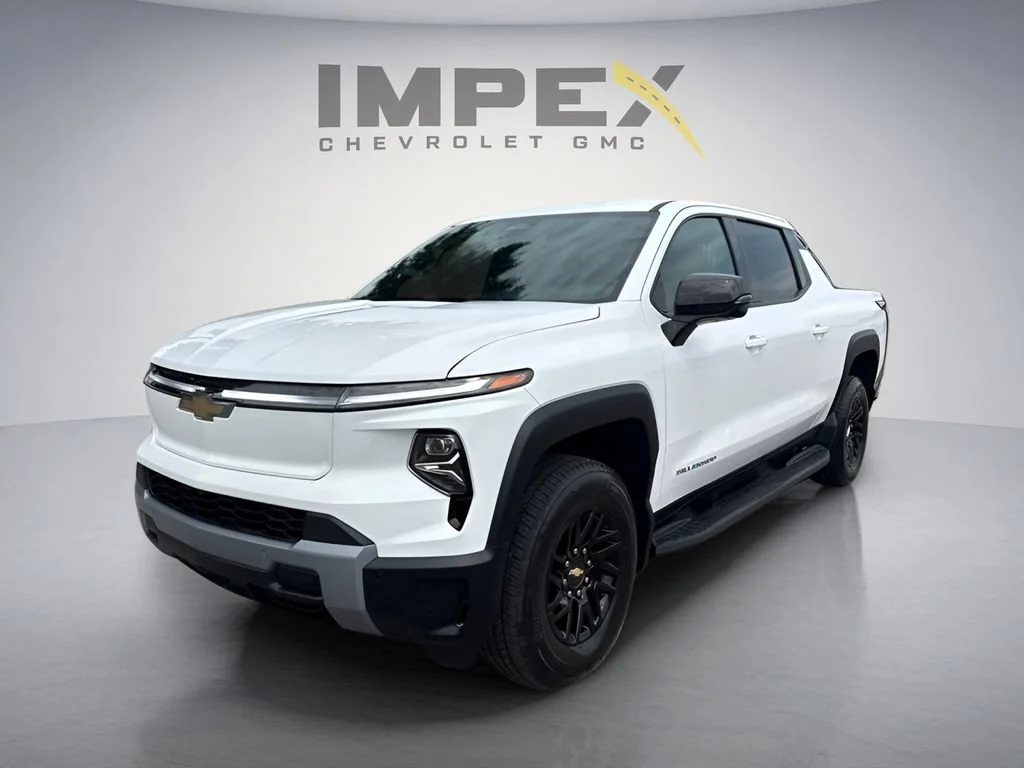 Used 2026 Summit White Chevrolet LT - Extended Range image 1