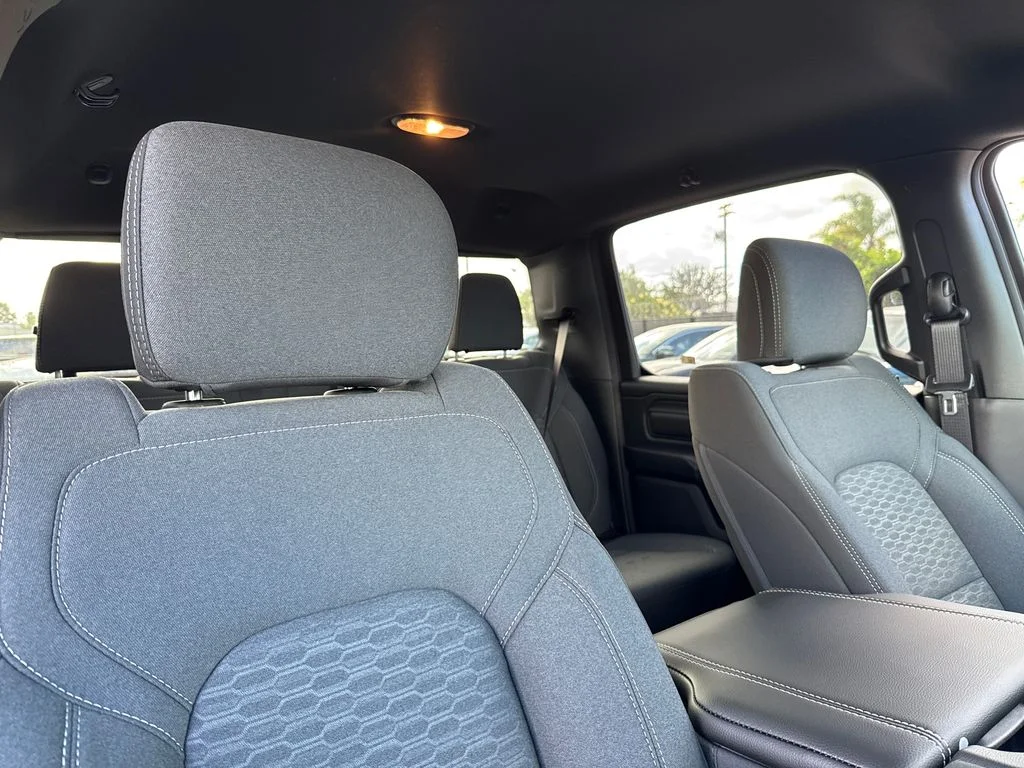 2026 RAM 1500 Warlock - Photo 12