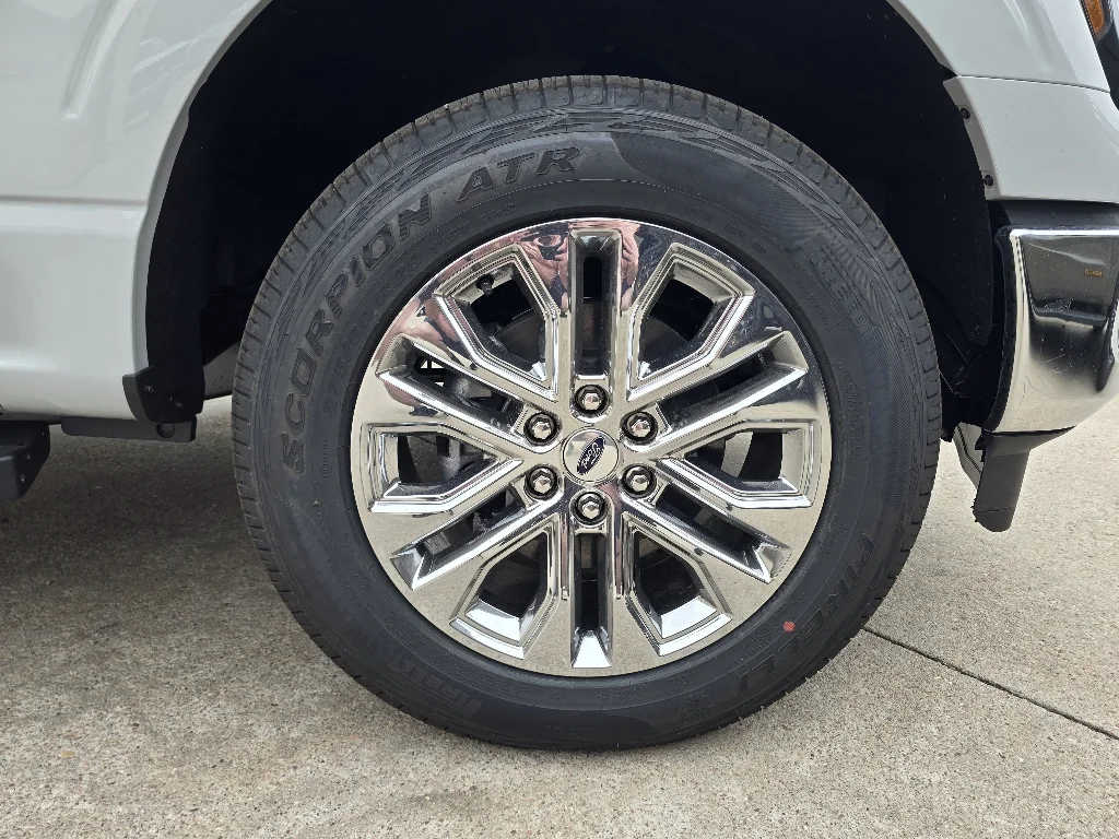 New 2026 Avalanche Ford XLT image 39