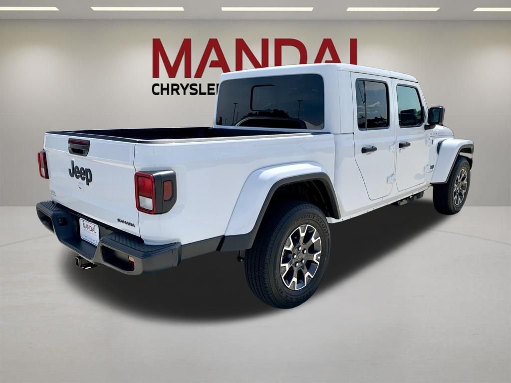 Used 2026 White Jeep Sahara image 6