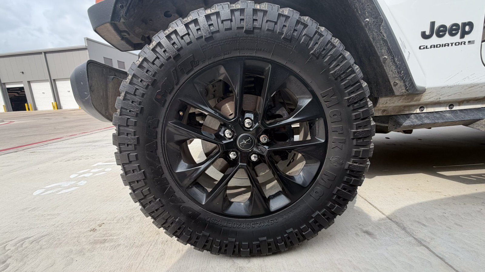 Certified Used 2025 Bright White Clearcoat Jeep Nighthawk image 20