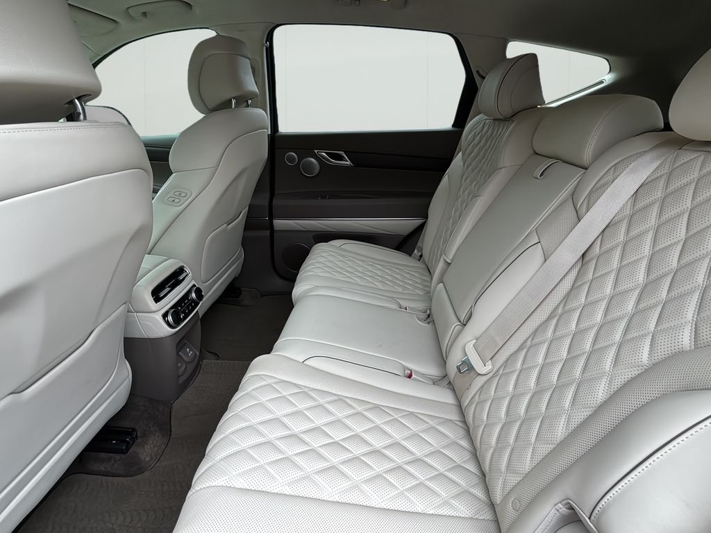 2024 GENESIS GV80 Standard - Photo 16