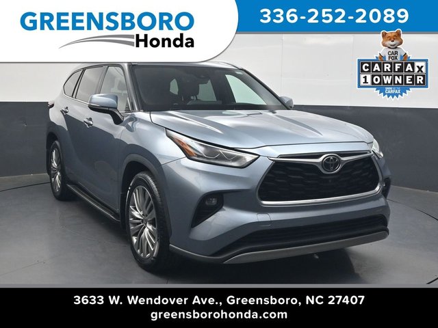 2022 Toyota Highlander Platinum