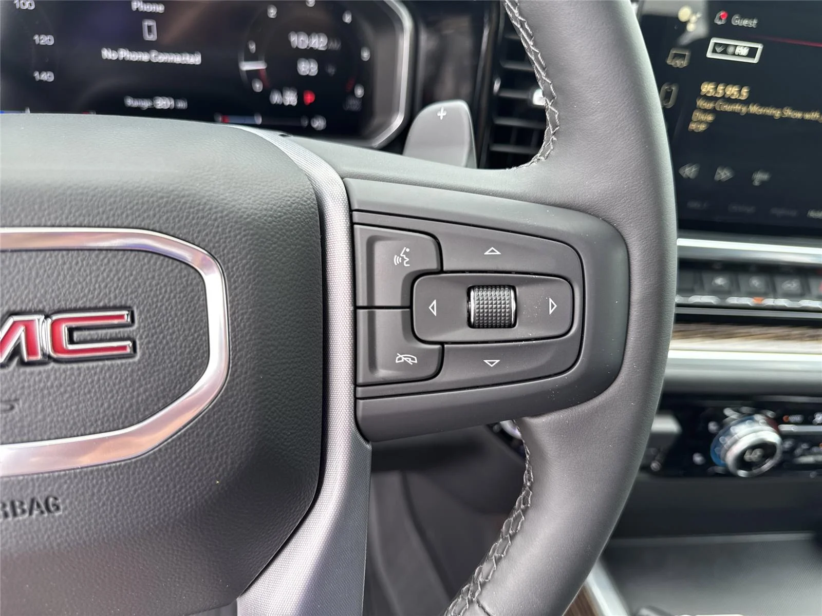 New 2026 Onyx Black GMC Elevation image 25