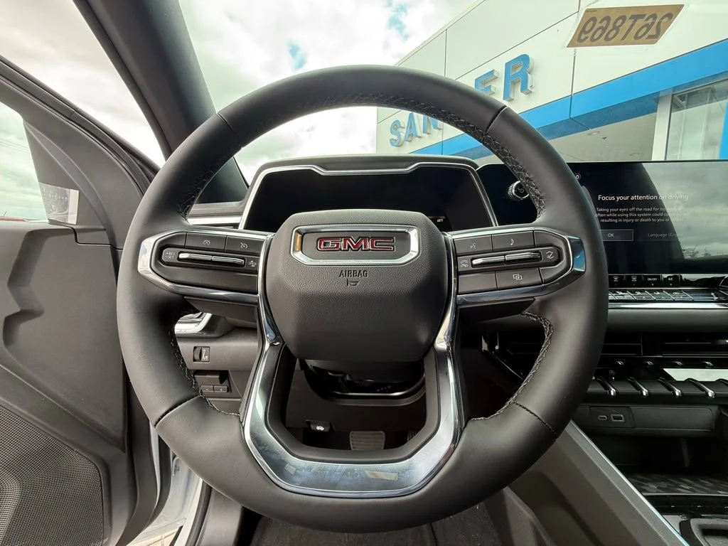 New 2026 Summit White GMC Elevation image 18