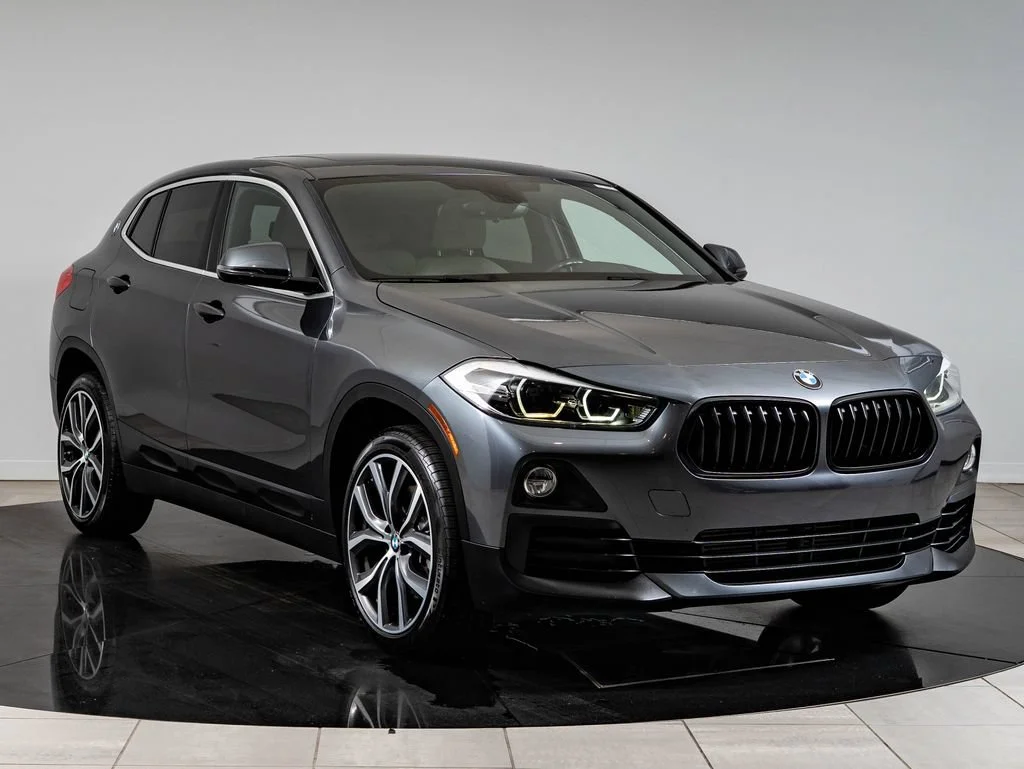 Used 2018 Mineral Gray Metallic BMW xDrive28i image 12